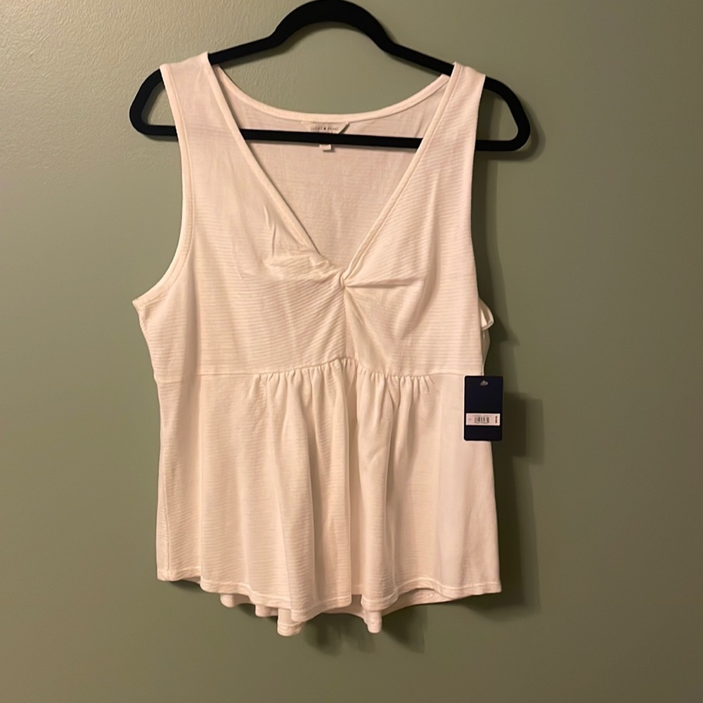 Lucky Brand White Sleeveless Twist-Front Tank